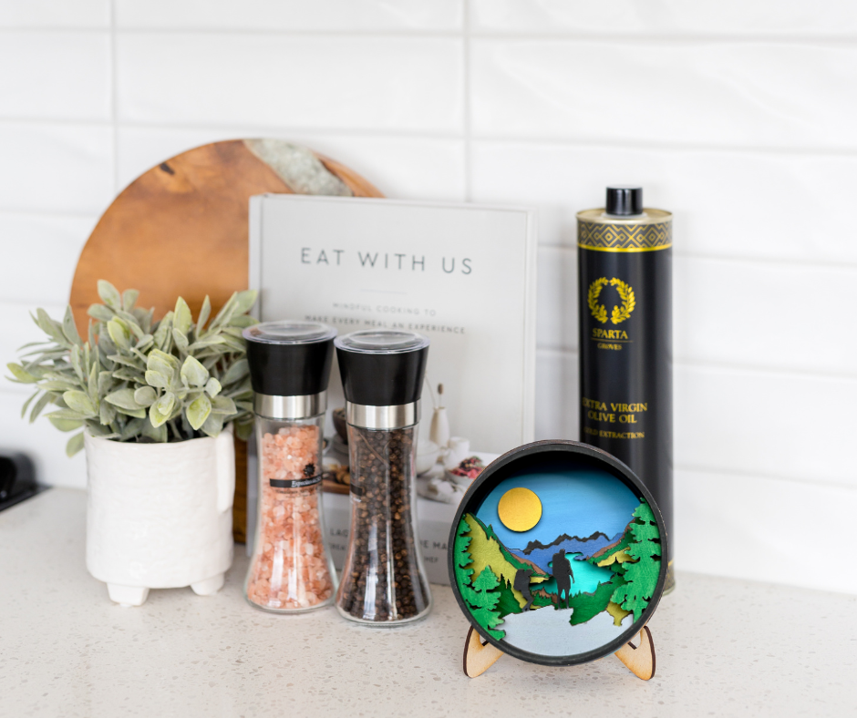 The Lookout Shadow Box Kit